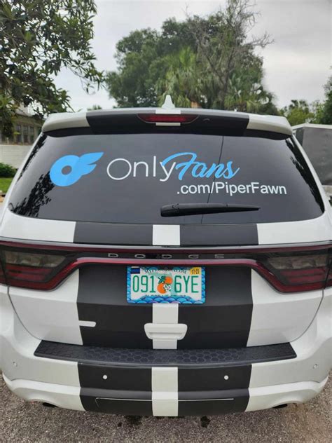 How an OnlyFans moms ads got 9 kids expelled from Florida。